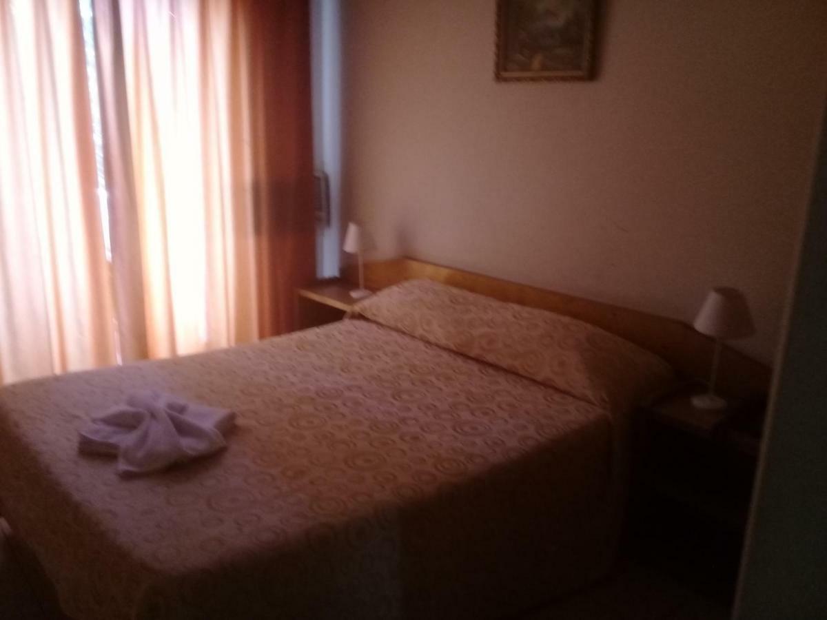 Hotel El Torreon Mendoza Zewnętrze zdjęcie